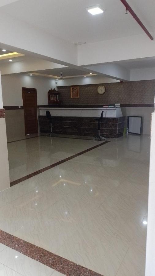 Dwarka Lodging & Boarding Mulki المظهر الخارجي الصورة