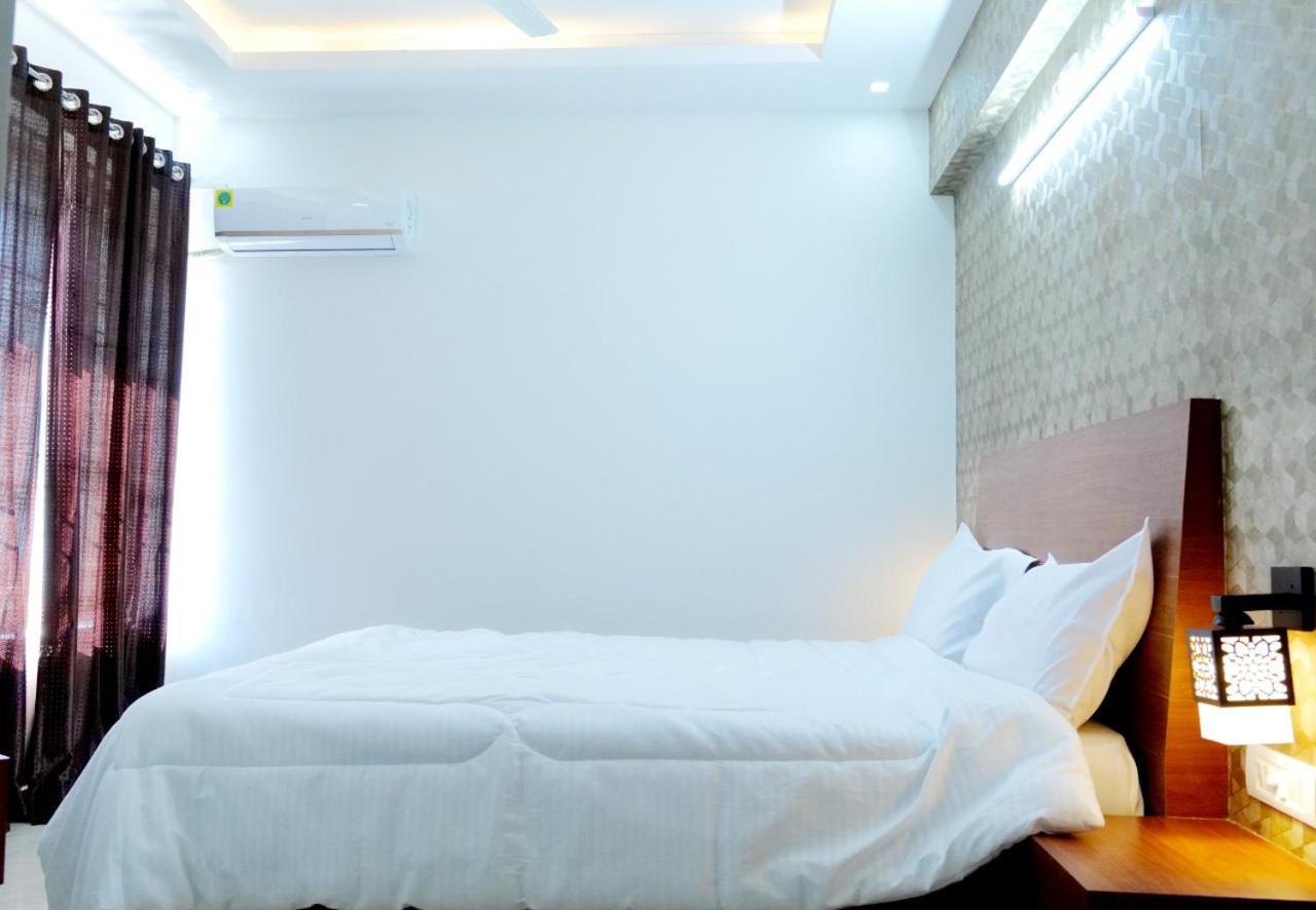 Dwarka Lodging & Boarding Mulki المظهر الخارجي الصورة